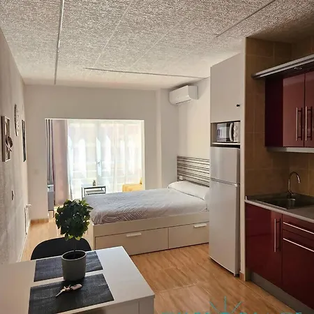 & Pool, Primera Linea Appartement *